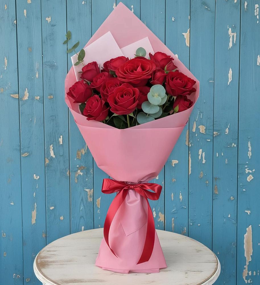 Букет цветов из: Розы в Северка