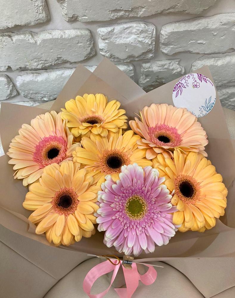 Букет цветов из: Герберы в Северка