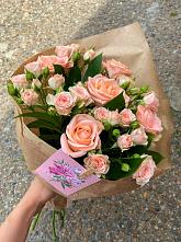Букет цветов из:  Розы #REPLACE_PRED# Северка