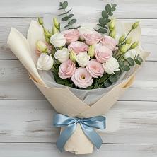 Букет цветов из:  Лизиантусы в Северка