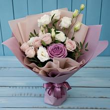 Букет цветов из:  Розы и Лизиантусы #REPLACE_PRED# Северка
