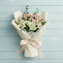 Букет цветов из:  Альстромерии #REPLACE_PRED# Северка