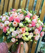 Букет цветов из:  Розы #REPLACE_PRED# Северка