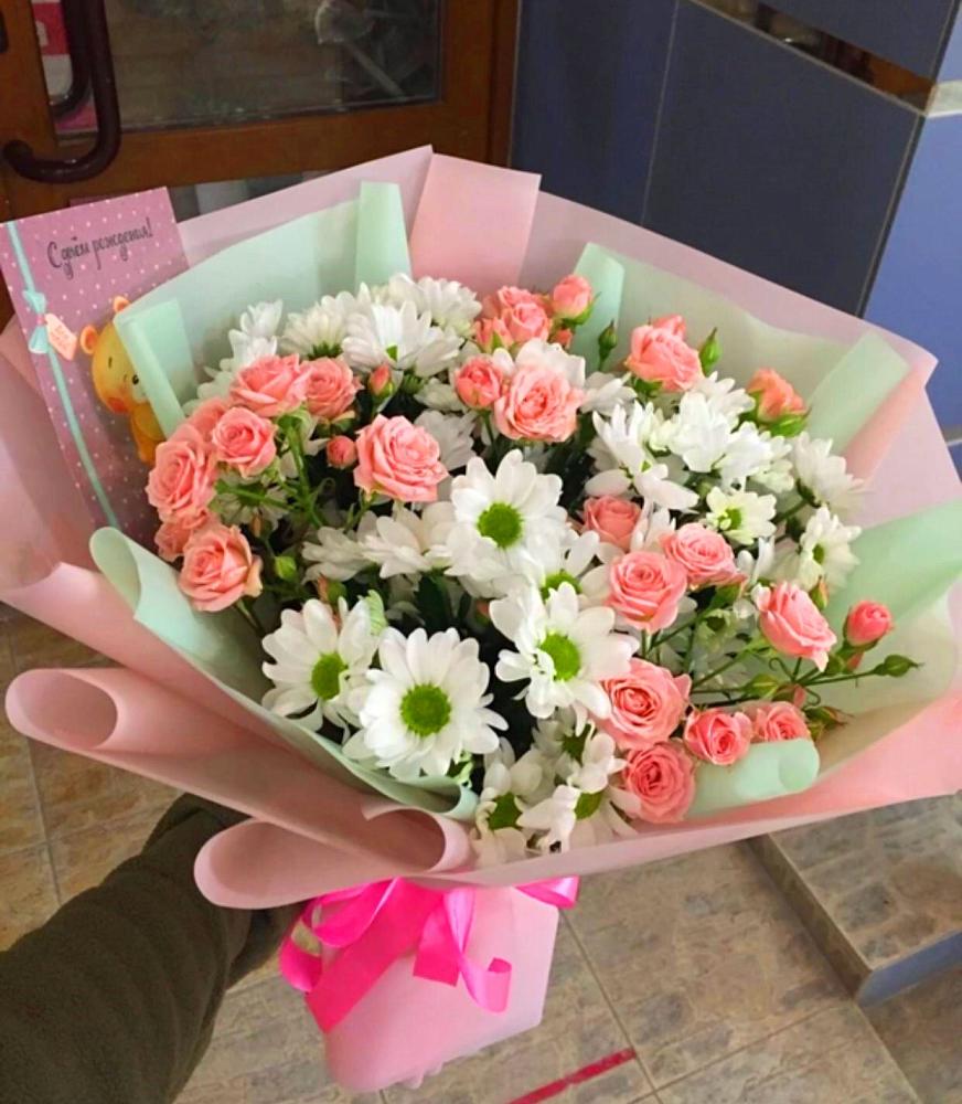 Букет цветов из: Розы и Хризантемы в Северка