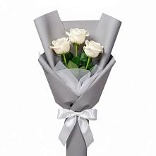 Букет 3 белые розы #REPLACE_PRED# Северка