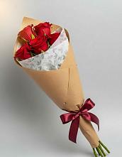 Букет цветов из:  Розы в Северка