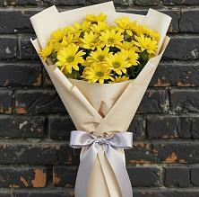 Букет цветов из:  Хризантемы в Северка