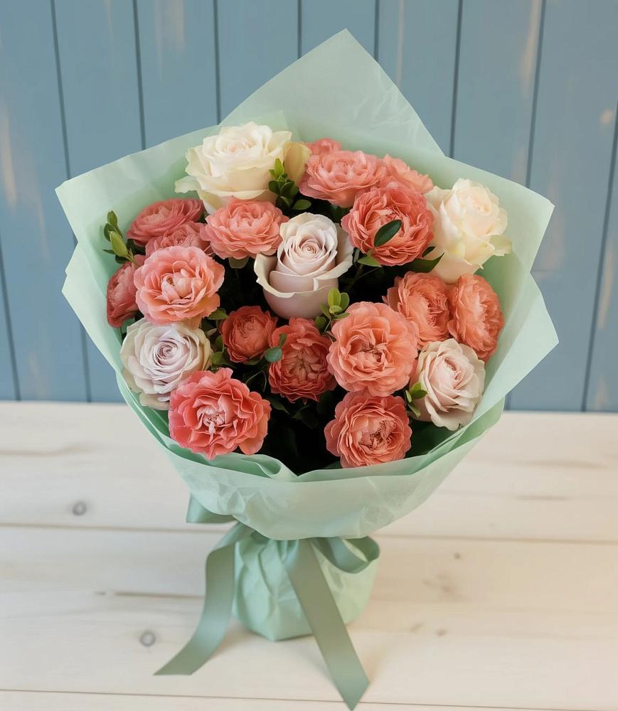 Букет цветов из: Розы в Северка