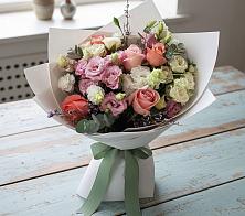 Букет цветов из:  Розы, Лизиантусы и Гвоздики в Северка