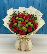 Букет цветов из:  Розы и Хризантемы в Северка