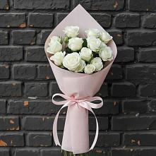 Букет цветов из:  Розы в Северка