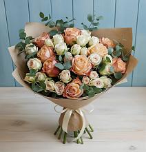 Букет цветов из:  Альстромерии и Розы в Северка